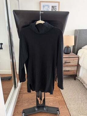 100% Cashmere Black Turtleneck Long Sleeve Sweater